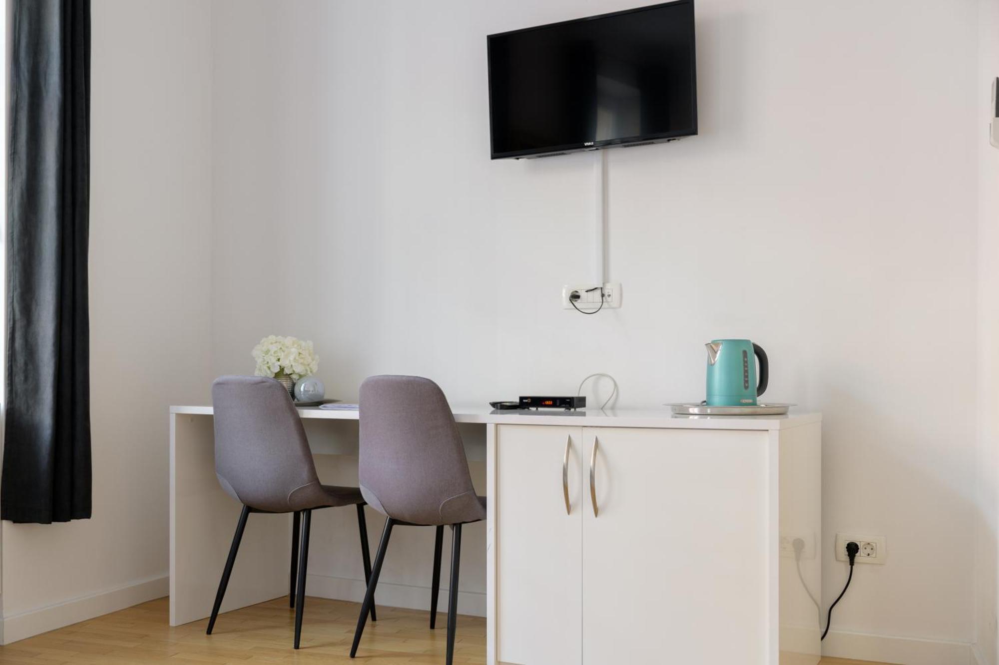 Niva Rooms & Studio Apartment Zagreb Bagian luar foto