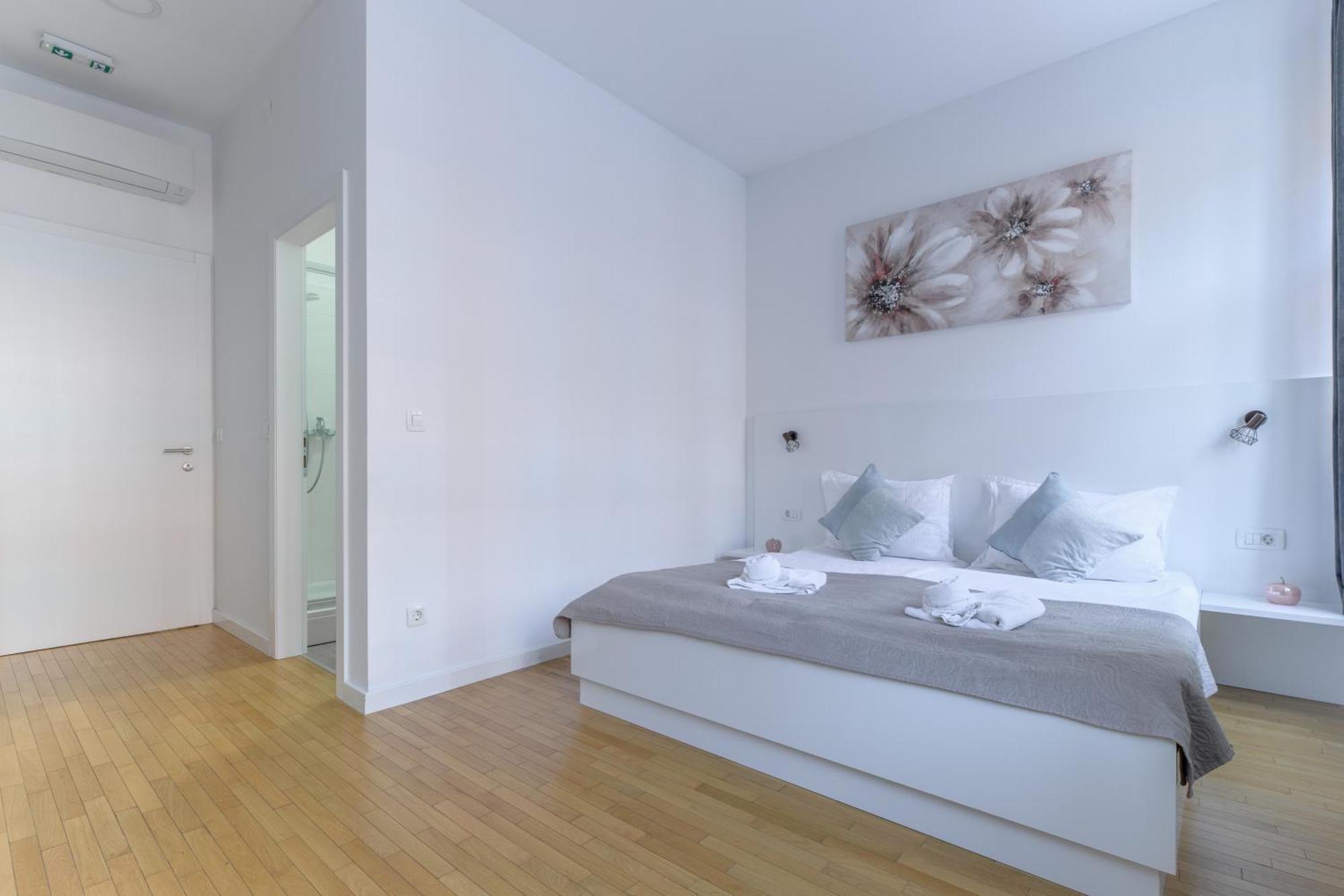 Niva Rooms & Studio Apartment Zagreb Bagian luar foto